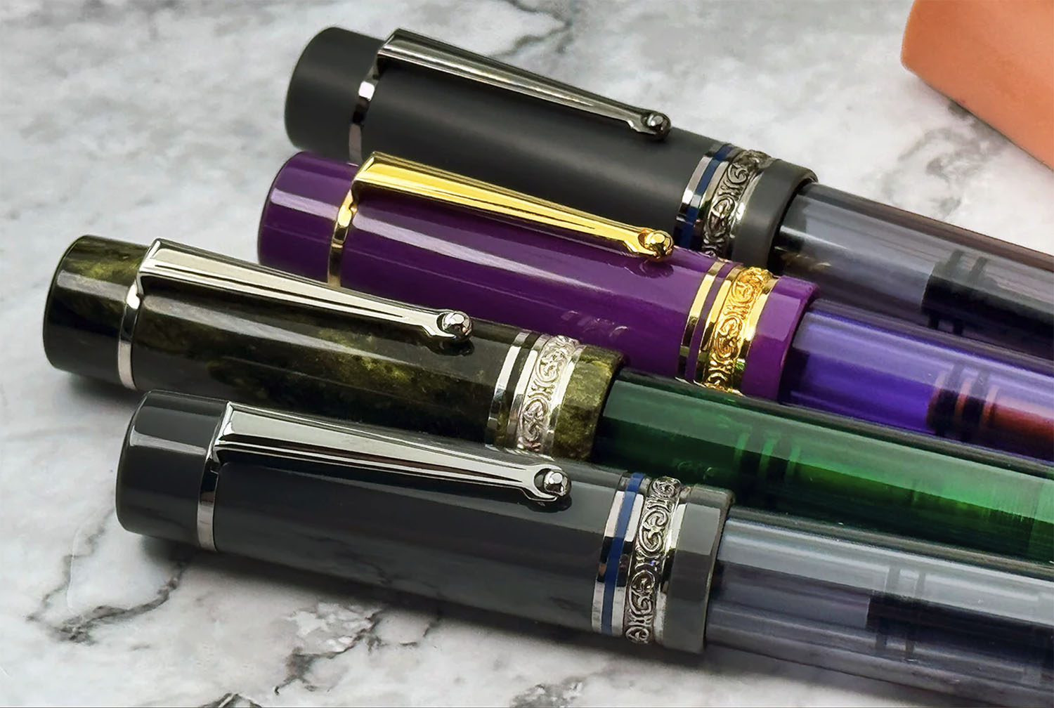 Delta Prestige Fountain Pen - #8 14k nib - Limited Edition -all colors cap details Made in Italy
