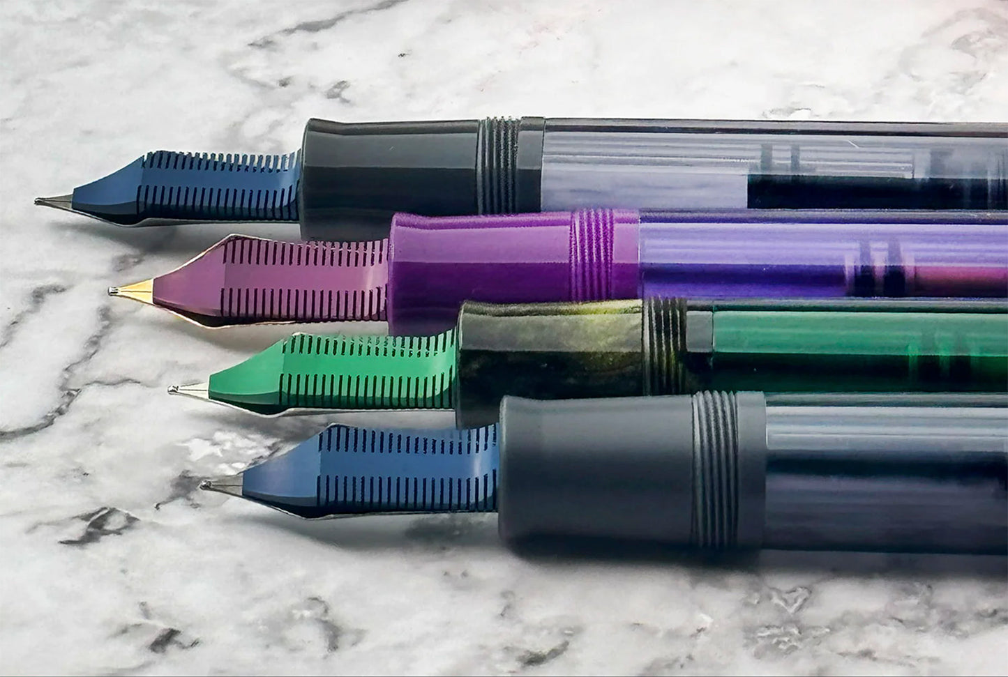Delta Prestige Fountain Pen - #8 14k nib - Limited Edition - Feeds Made in Italy
