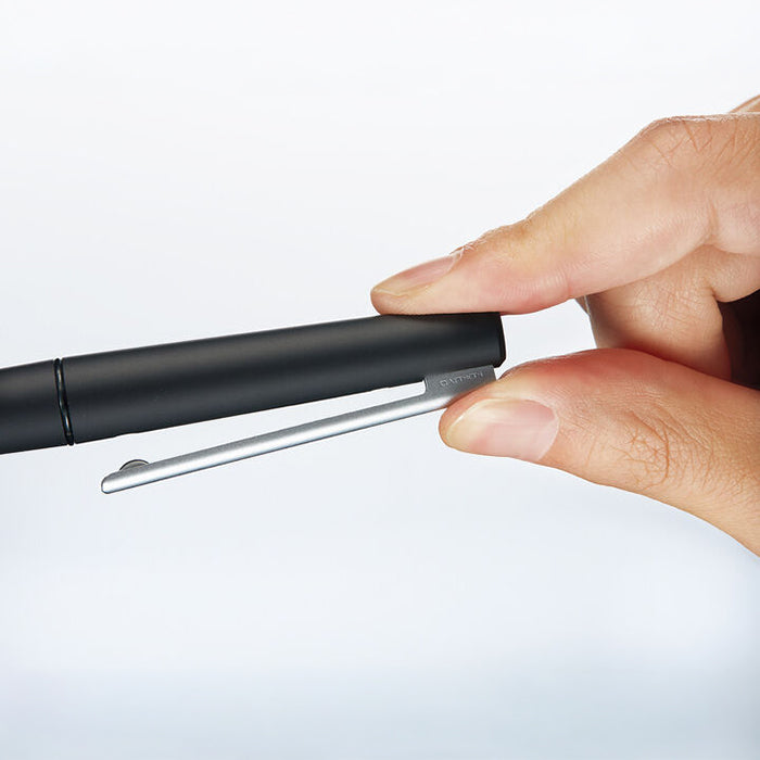 Kokuyo WP Finewriter Pen - Silver - Made in Japan spring clip