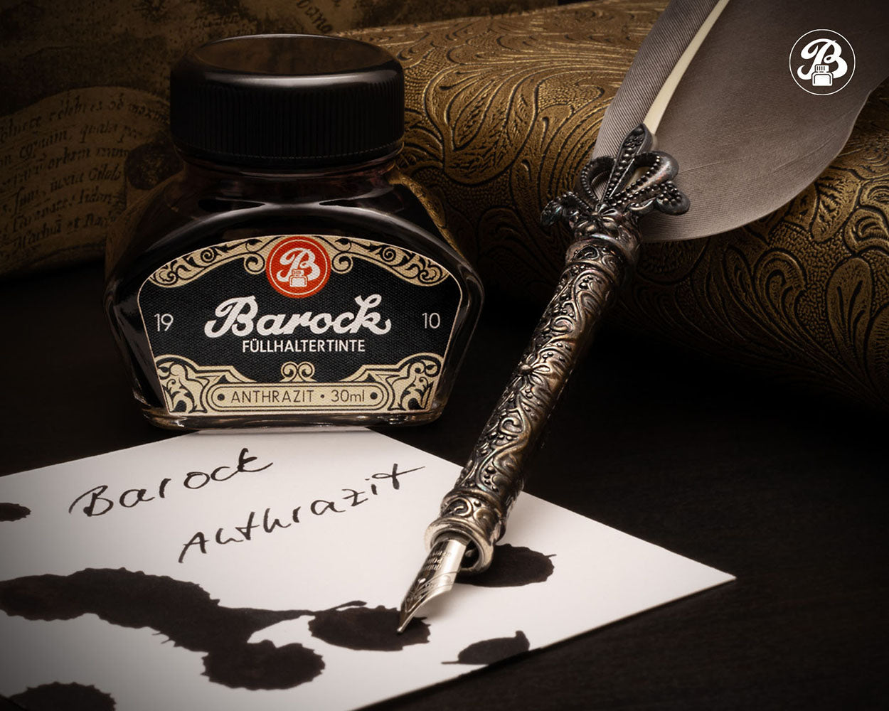 Octopus Fluids Barock 1910 Fountain Pen Ink - 30 ml Bottle - Anthrazit lifestyle 2