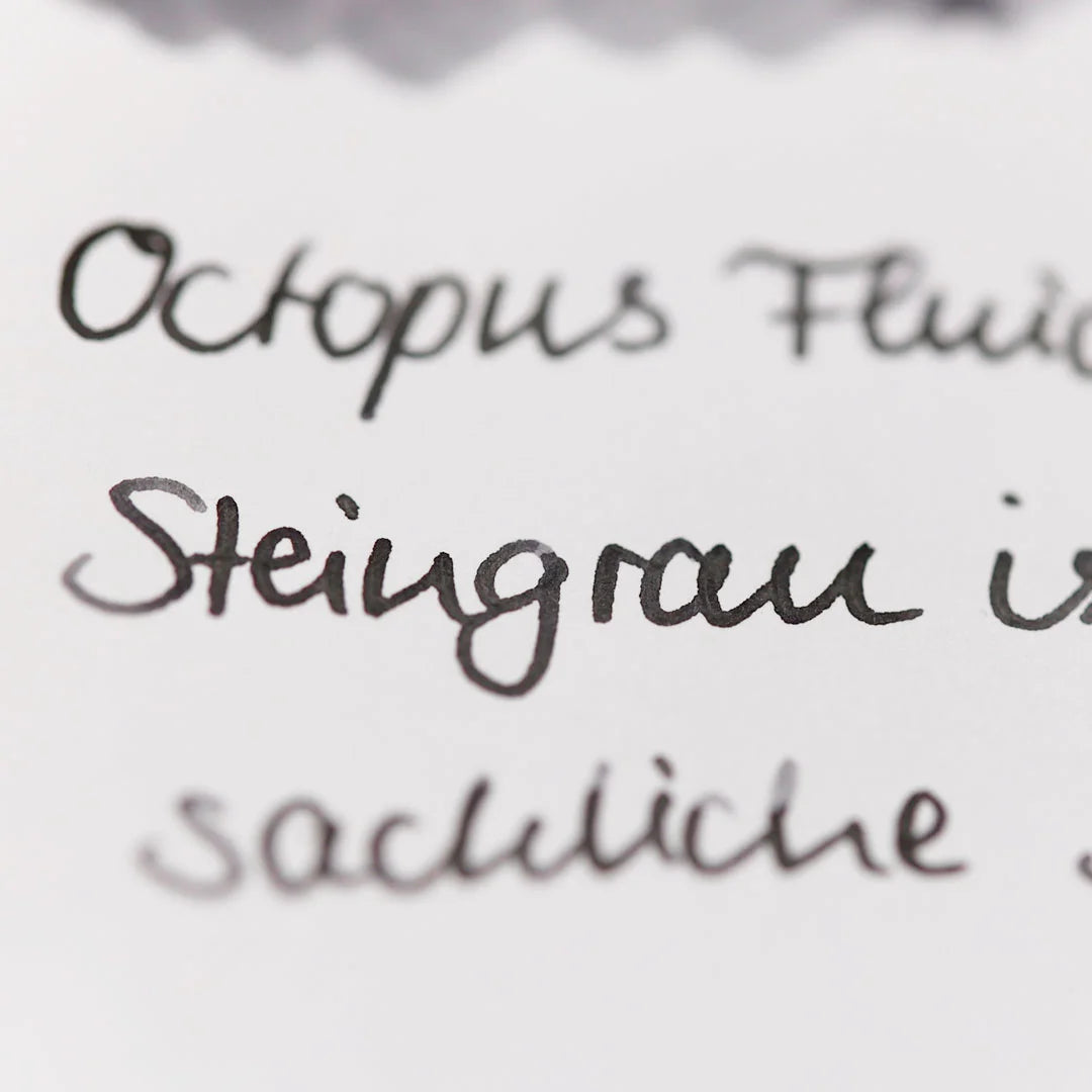 Octopus Fluids Fountain Pen Ink - 30 ml Bottle - Steingrau Stone Gray - Made in Germany writing sample
