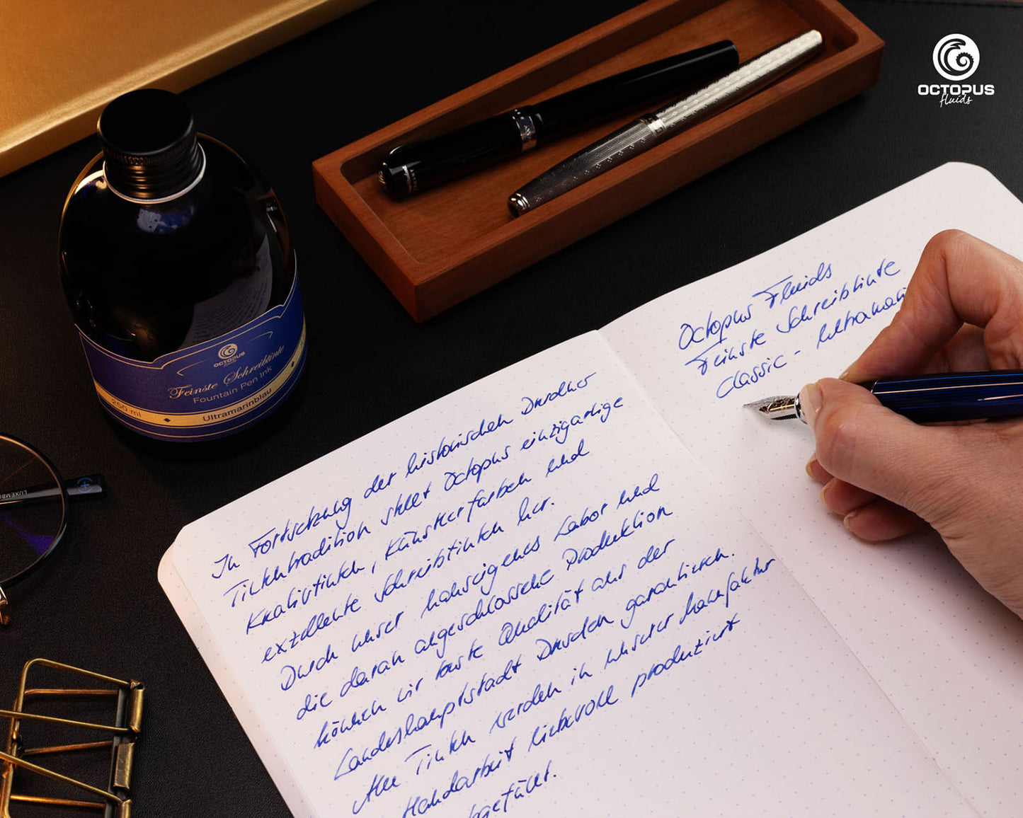 Octopus Fluids Fountain Pen Ink - 250 ml Bottle - Ultramarinblau Ultramarine Blue - Made in Germany writing