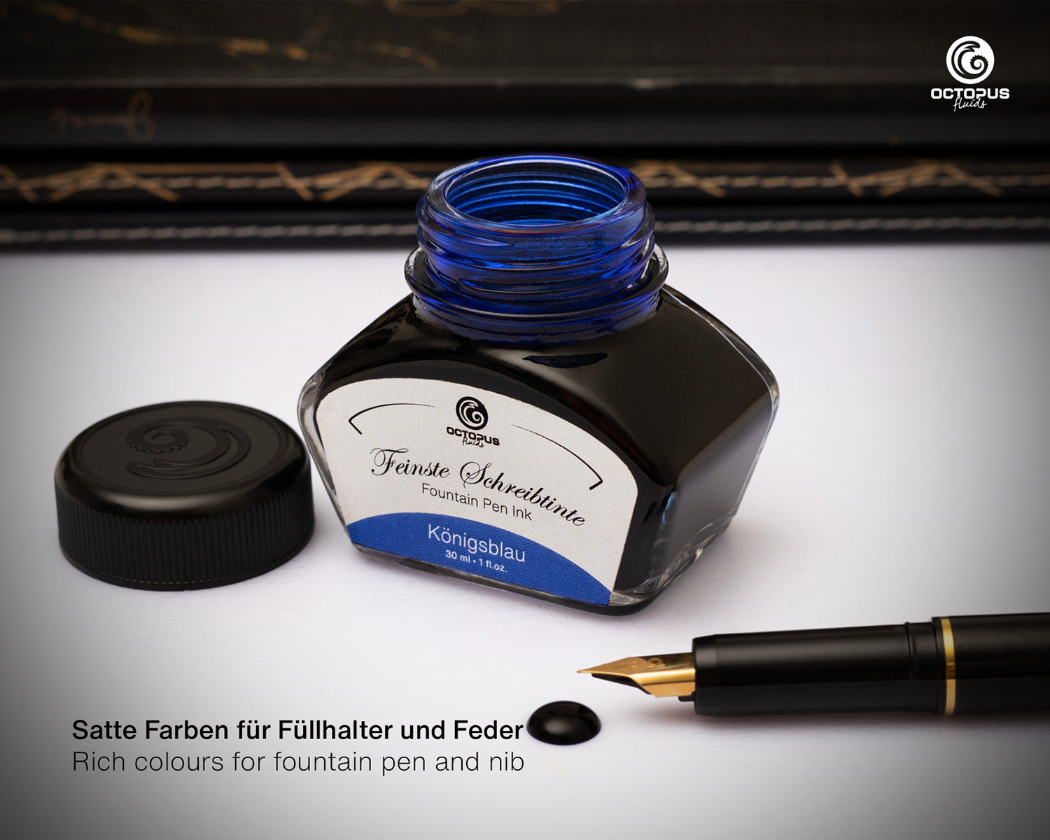 Octopus Fluids Fountain Pen Ink - 30 ml Bottle - Königsblau Royal Blue Erasable - Made in Germany pen