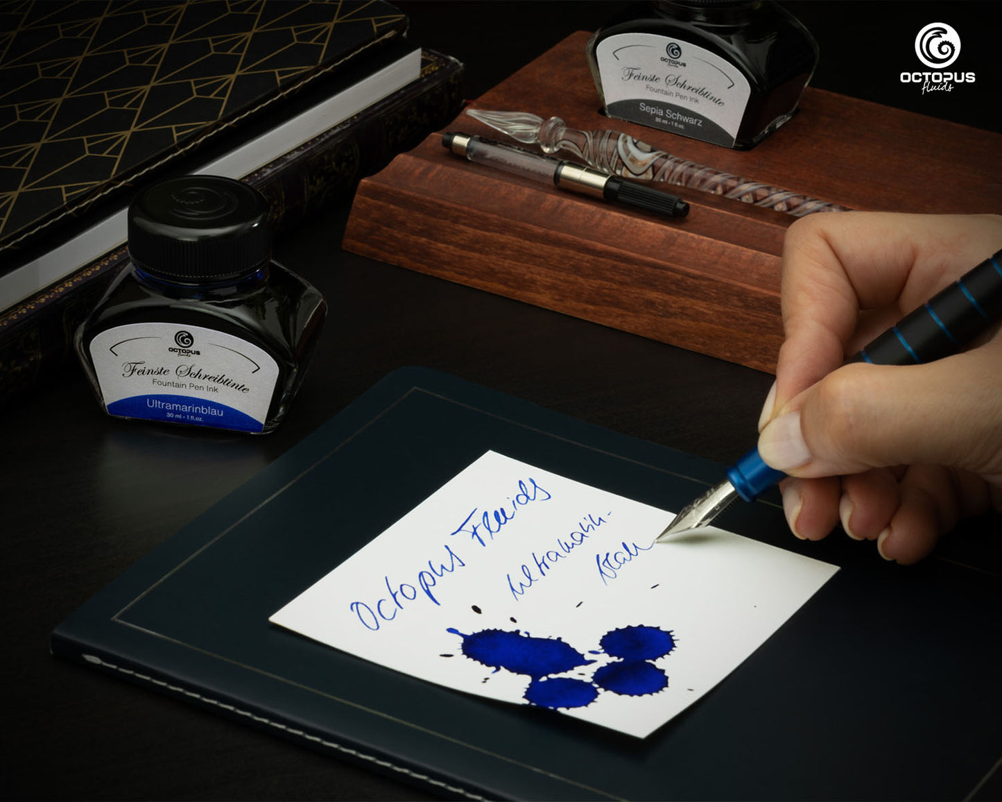 Octopus Fluids Fountain Pen Ink - 30 ml Bottle - Ultramarinblau Ultramarine Blue - Made in Germany writing