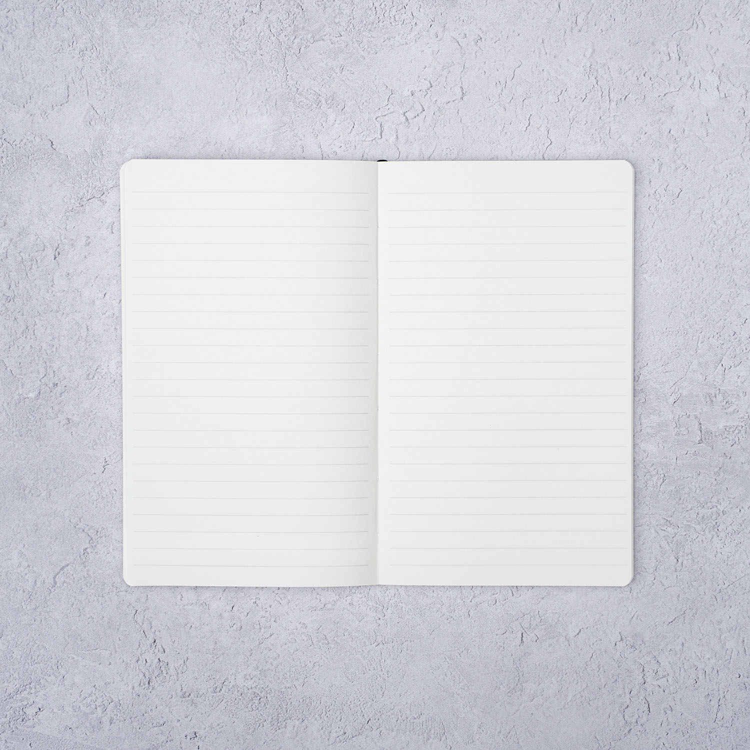 The Paper Mind Meringue Paper Notebook B6 Slim,  Notebook for Fountain Pens, ruled lined spread