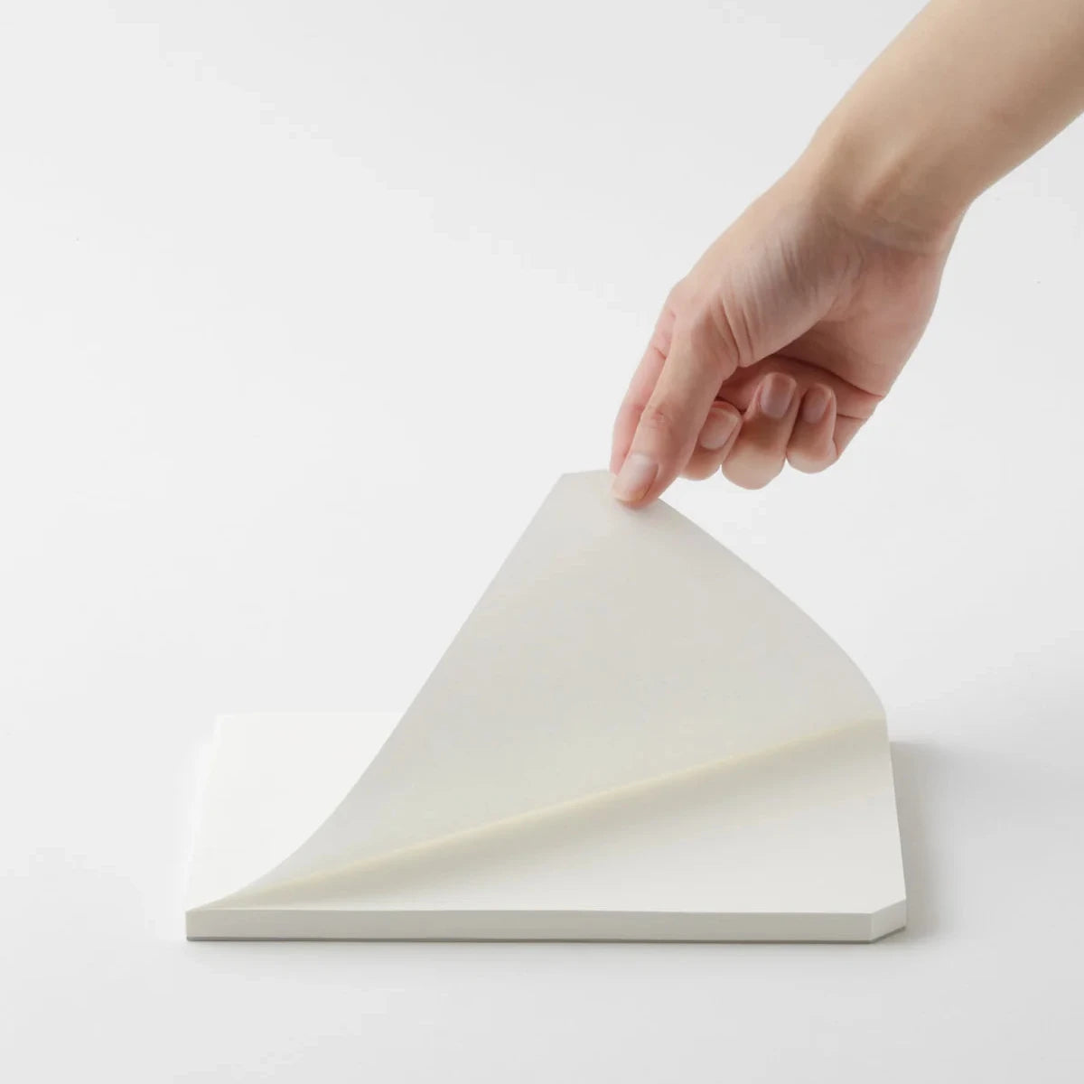 MD Paper Pad Cotton - A5 - Blank Fountain Pen Friendly Paper Made in Japan demo