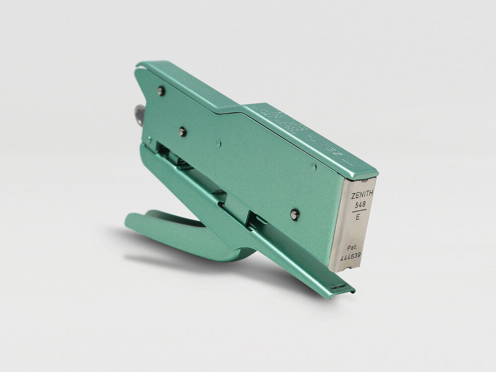 Zenith 548/E Antibacterial Pliers Stapler Angle
